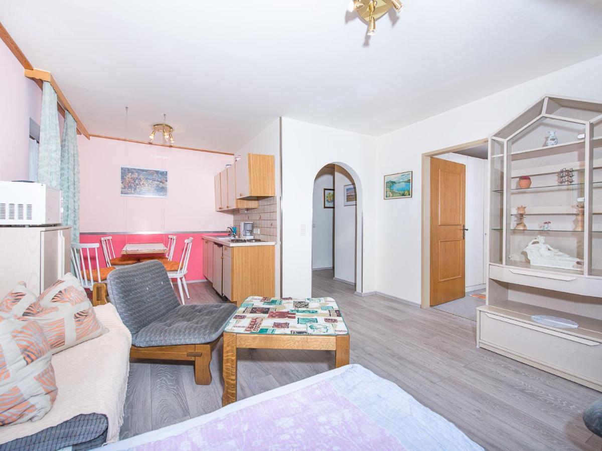 Appart-Pension Seehang Velden am Woerthersee Room photo